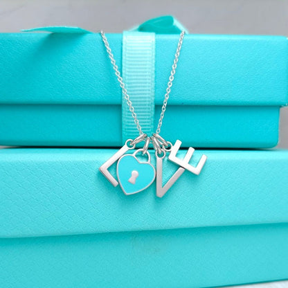 [Lume Jewelry]LOVE TEXT PEDANT NECKLACE