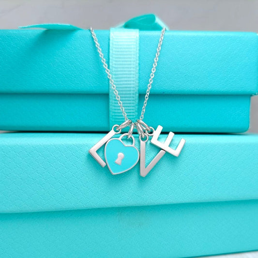 [Lume Jewelry]LOVE TEXT PEDANT NECKLACE