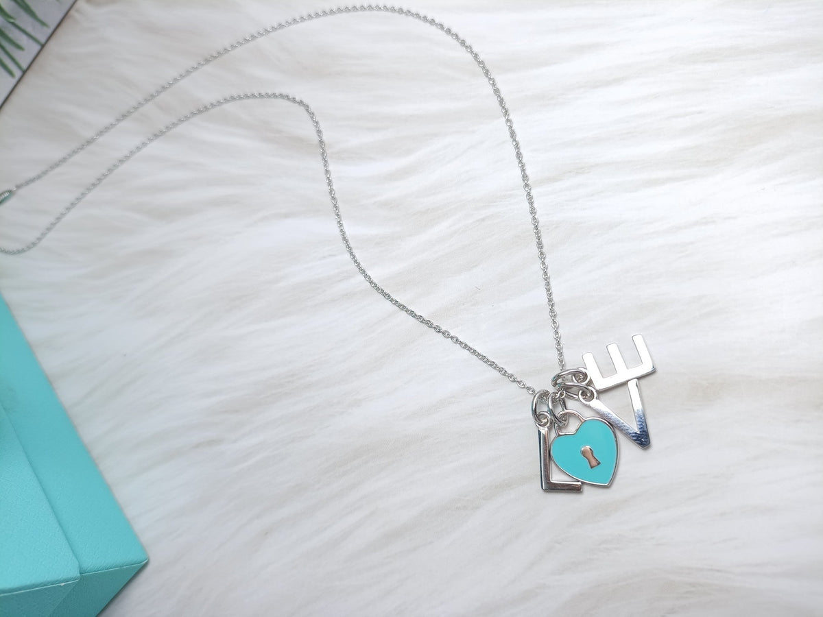 [Lume Jewelry]LOVE TEXT PEDANT NECKLACE