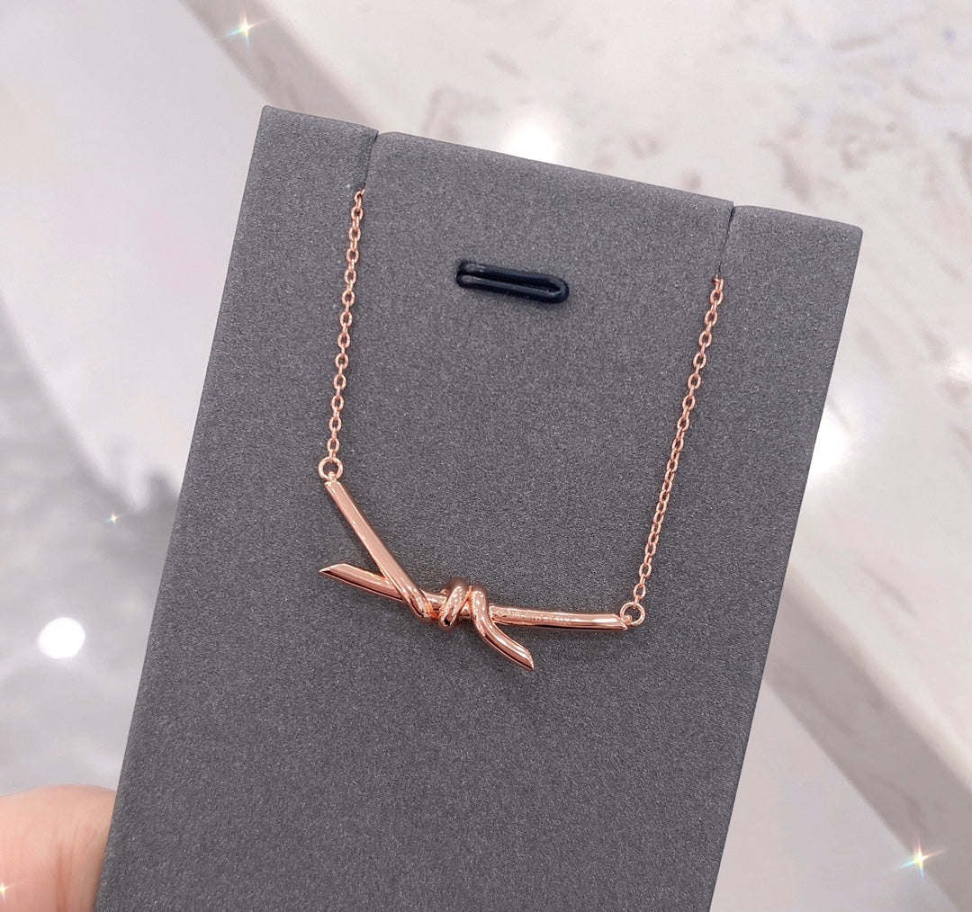 [Lume Jewelry]KNOT NECKLACE DIAMONDS