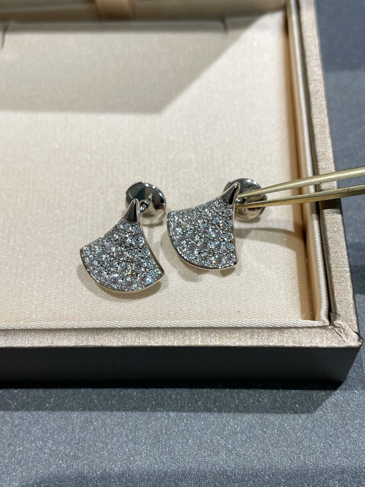 [Lume Jewelry]DREAM STUD EARRINGS DIAMOND