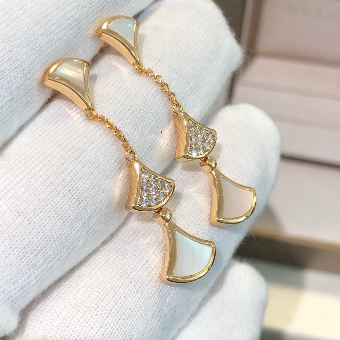 [Lume Jewelry]DREAM EARRINGS 3 MOTIFS DIAMOND MOP PINK GOLD