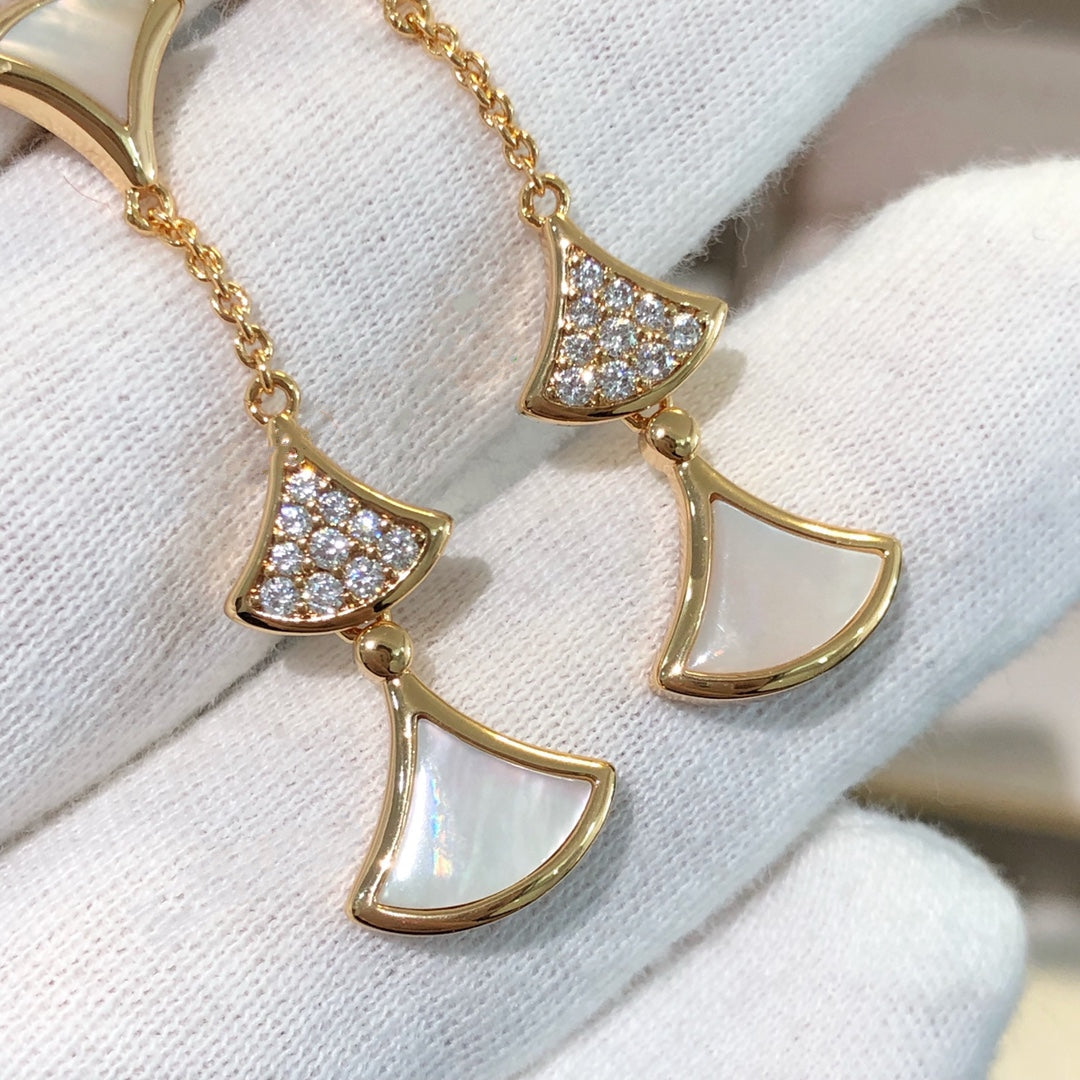 [Lume Jewelry]DREAM EARRINGS 3 MOTIFS DIAMOND MOP PINK GOLD