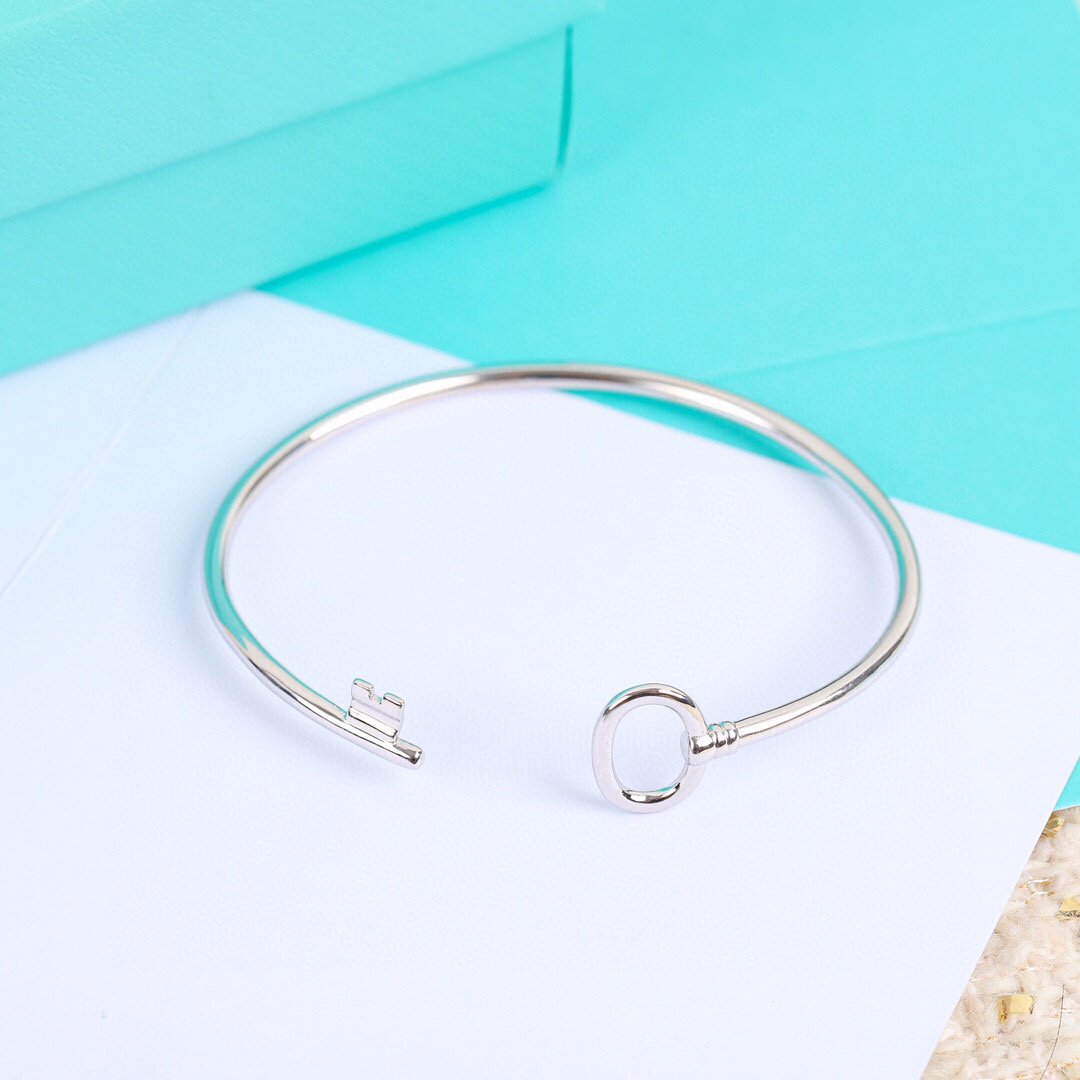 [Lume Jewelry]KEY WIRE OVAL BRACELET