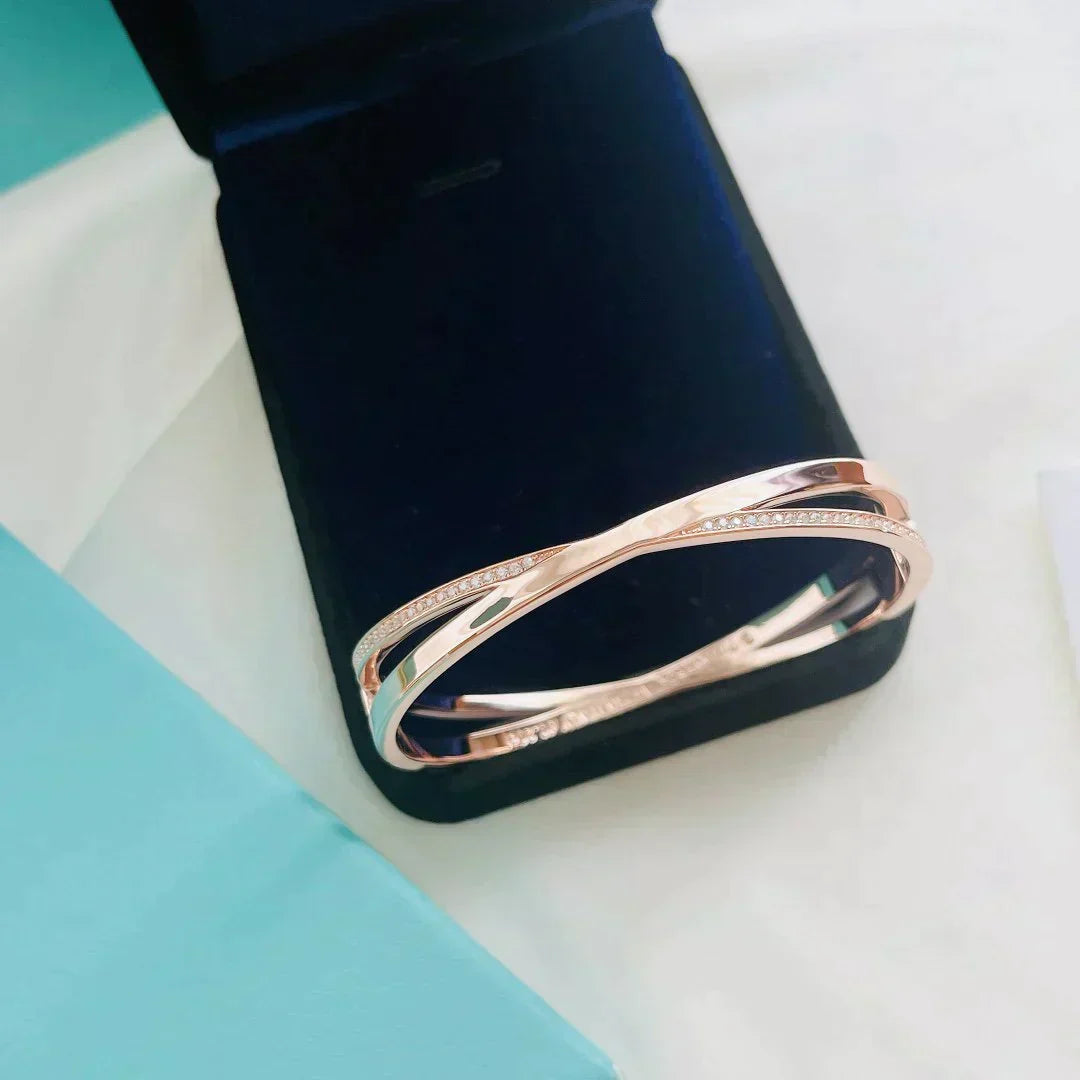 [Lume Jewelry]NARROW HINGED BANGLEIN WITH DIAMONDS SMALL