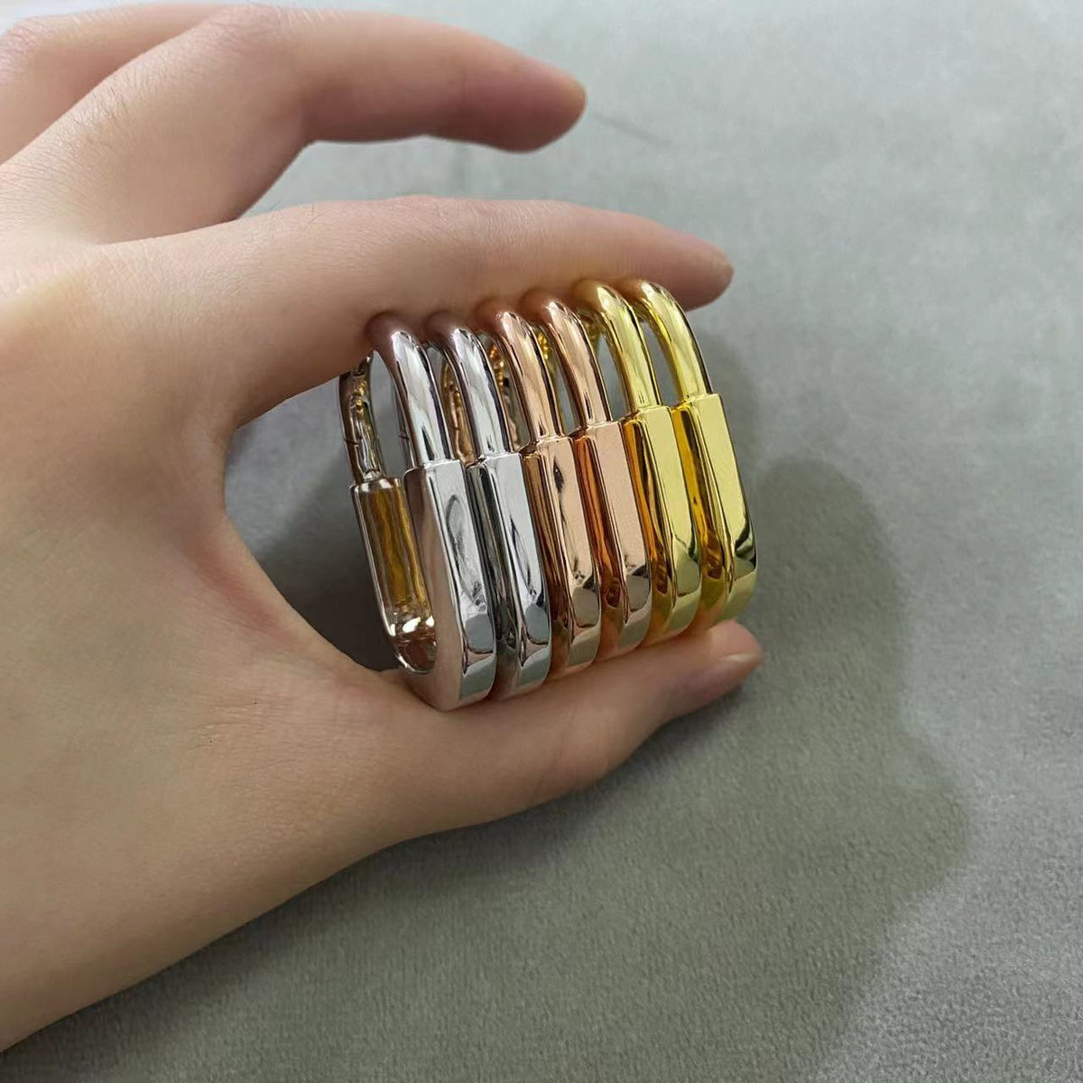 [Lume Jewelry]LOCK MEDIUM EARRINGS
