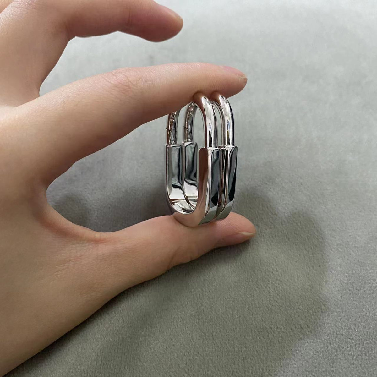 [Lume Jewelry]LOCK MEDIUM EARRINGS
