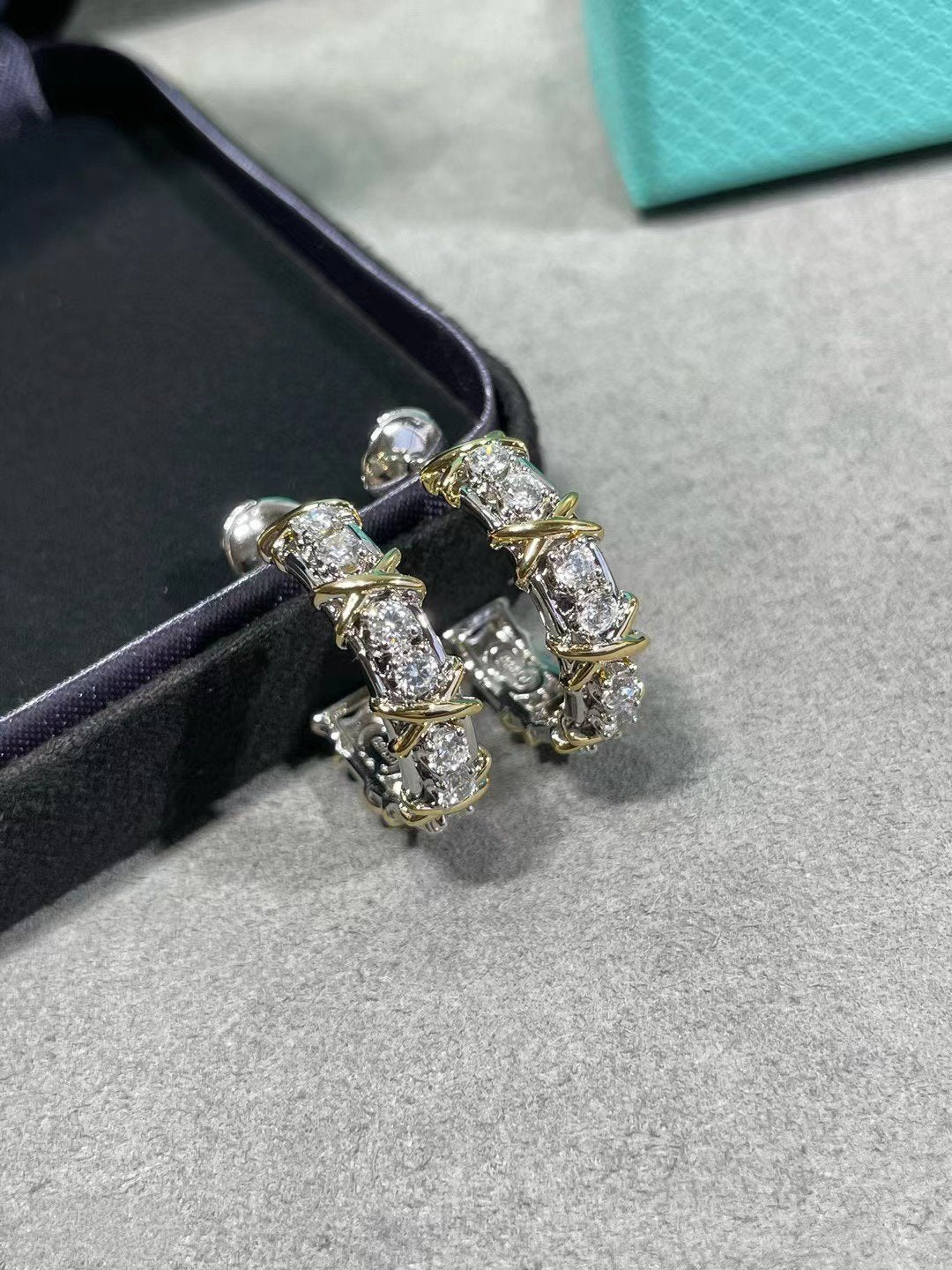 [Lume Jewelry]SCHLUMBERGER GOLD DIAMOND EARRINGS