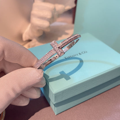 [Lume Jewelry]T1 WIDE HINGED BANGLE DIAMOND PAVED BRACELET