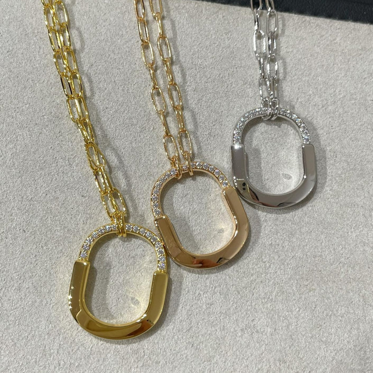 [Lume Jewelry]LOCK MEDIUM PENDANT DIAMOND NECKLACE