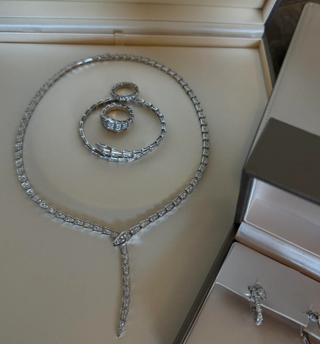 [Lume Jewelry]NEW！SERPENT DIAMOND NECKLACE