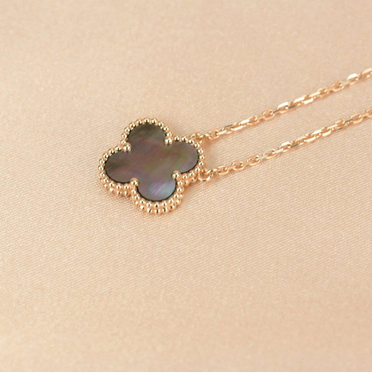 ¡®Lume Jewelry¡¯CLOVER 15MM  GRAY MOTHER OF PEARL NECKLACE
