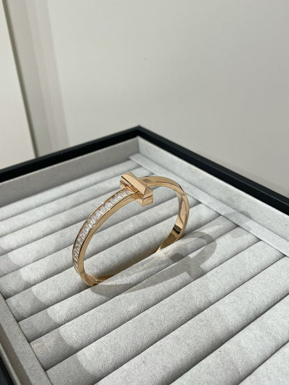 [Lume Jewelry]WIDE HINGED BANGLE PINK GOLD WITH BAGUETTE DIAMONDS