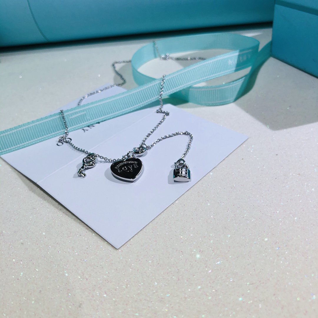 [Lume Jewelry]LOVE HEART TAG KEY NECKLACE