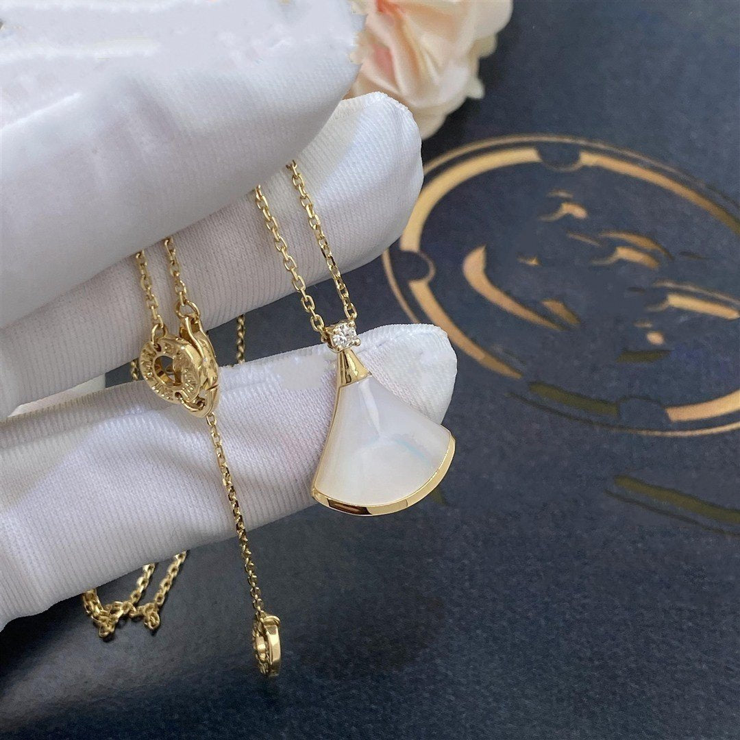 [Lume Jewelry]DREAM NECKLACE WHITE MOP GOLD 1 DIAMOND