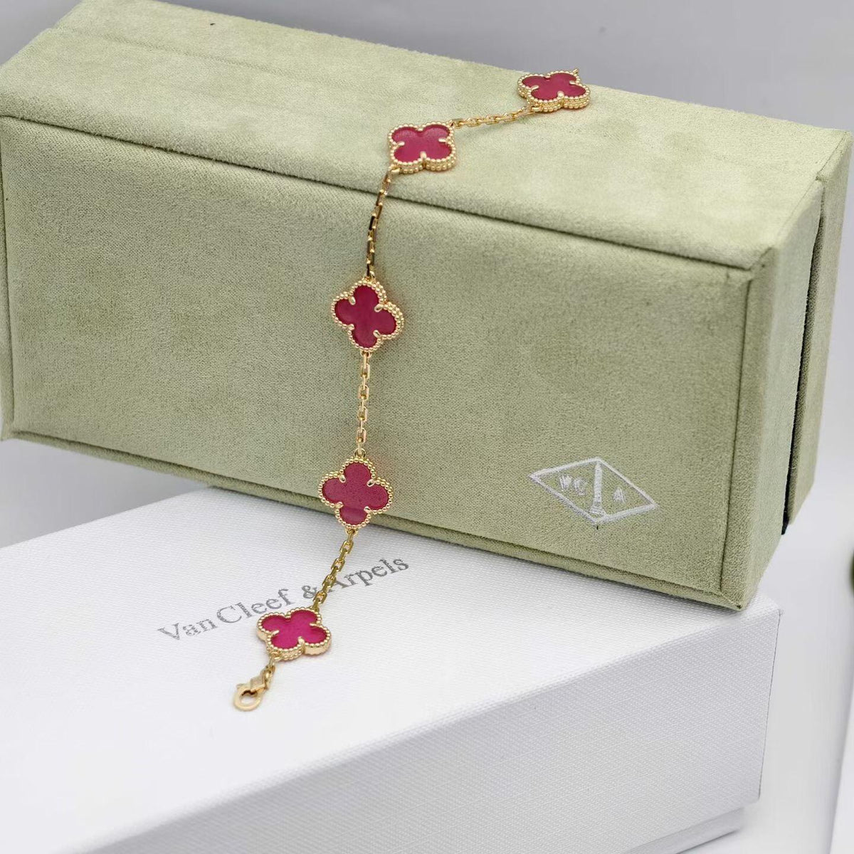 [Lume Jewelry]NEW CLOVER 5 MOTIFS PINK ENAMEL BRACELET
