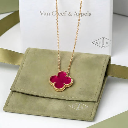 [Lume Jewelry] NEW CLOVER 15MM PINK ENAMEL NECKLACE